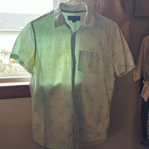 Forever 21 men’s extra small cloud button down
